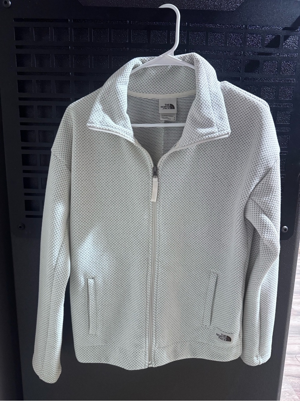 The North Face Light Gray Full-Zip Women's Jacket